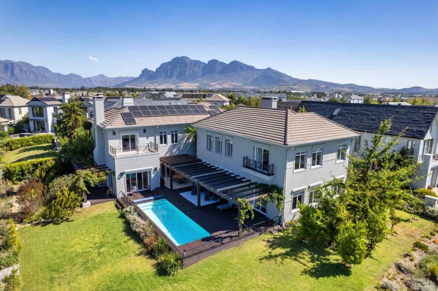 5 Bedroom Property for Sale in Val De Vie Estate Western Cape